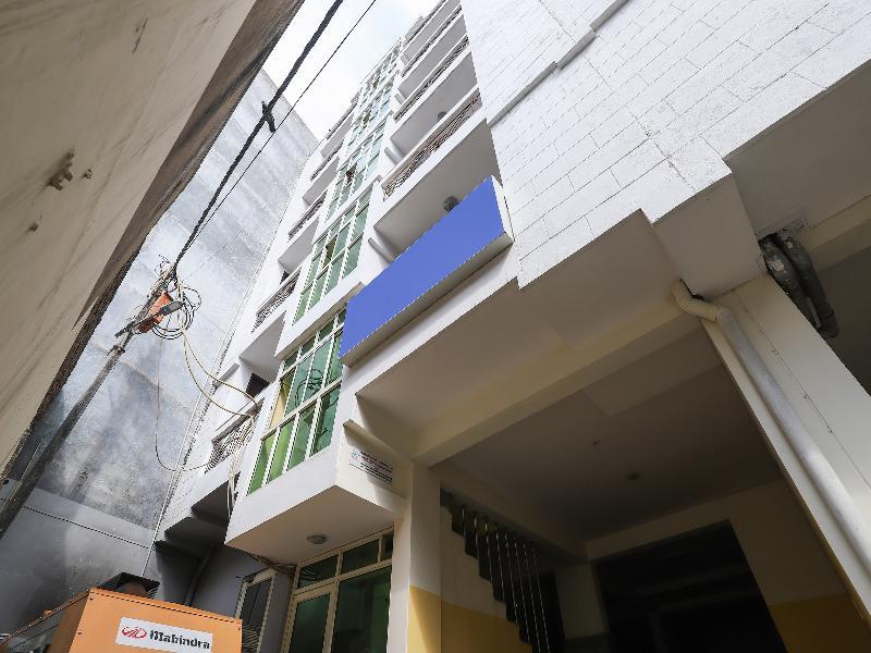 Oyo 28126 Charanpahari Hotel Nowe Delhi Zewnętrze zdjęcie